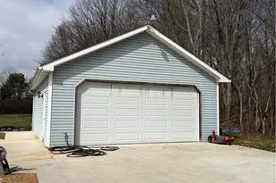 717 Bandy Rd, Deerfield, OH 44411 - Photo 6