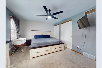 7795 Campton Circle NW, North Canton, OH 44720 - Photo 18