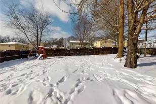 7795 Campton Cir NW, North Canton, OH 44720 - Photo 36