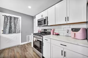 17645 Lakeport Ave, Loveland, OH 44119 - Photo 16