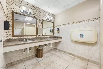 32875 Solon Road, Solon, OH 44139 - Photo 28