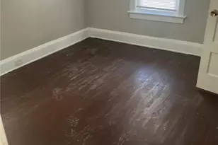 1057 E 146th St, Loveland, OH 44110 - Photo 10