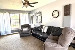 383 Edgewood Ct, Columbiana, OH 44408 - Photo 22
