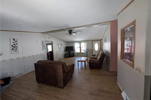 2070 Potts Ln, Zanesville, OH 43701 - Photo 6