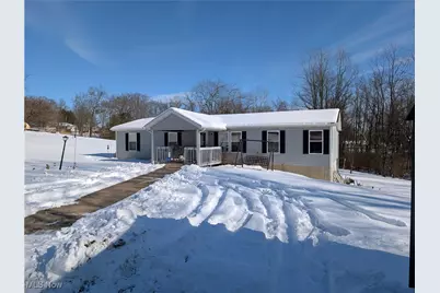 2070 Potts Lane, Zanesville, OH 43701 - Photo 2