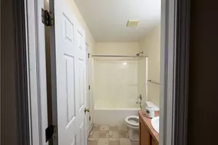 2230 E 97th St, Loveland, OH 44106 - Photo 10