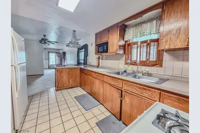 204 Tremble Avenue, Campbell, OH 44405 - Photo 6