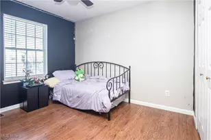 1138 Ledgestone Dr, Wadsworth, OH 44281 - Photo 14