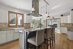 11425 Clearfield Ln, Chardon, OH 44024 - Photo 6