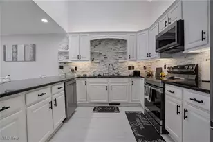 155 Waterford Way, Tallmadge, OH 44278 - Photo 14