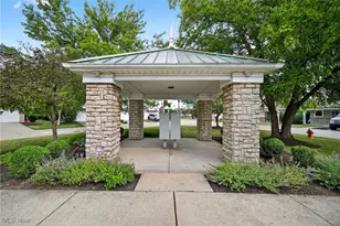 17639 Wildwood Ln, Loveland, OH 44119 - Photo 26