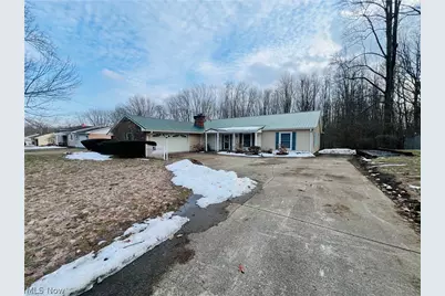 5126 Chestnut Hill Drive, Ashtabula, OH 44004 - Photo 2