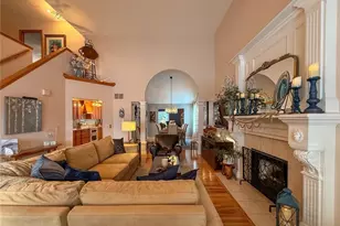 910 Devonwood Dr, Wadsworth, OH 44281 - Photo 8