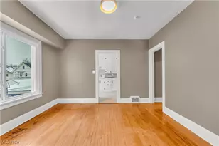 10403 Russell Ave, Loveland, OH 44125 - Photo 6