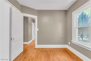 10403 Russell Ave, Loveland, OH 44125 - Photo 12