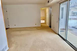 8140 Independence Dr, Mentor, OH 44060 - Photo 10