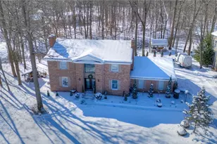 1054 Fireside Dr, Brunswick, OH 44212 - Photo 2