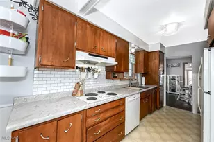 1810 Carter Ave, Akron, OH 44301 - Photo 16