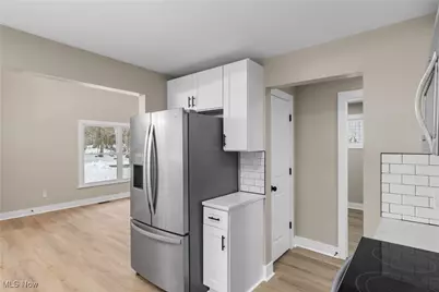 1930 48th Street NW, Canton, OH 44709 - Photo 14