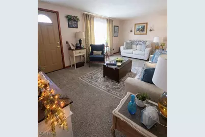 740 41st Street NW, Canton, OH 44709 - Photo 2