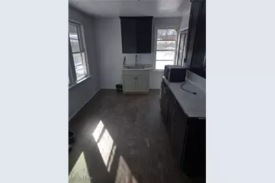 14510 Granger Road, Maple Heights, OH 44137 - Photo 10