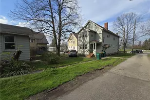 14510 Granger Rd, Maple Heights, OH 44137 - Photo 6