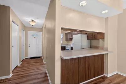 7821 Hills and Dales Road NW #C, Massillon, OH 44646 - Photo 8