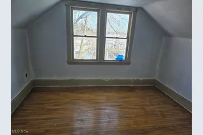 14512 Granger Road, Maple Heights, OH 44137 - Photo 16