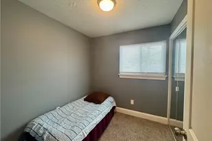 4545 State Route 43, Kent, OH 44240 - Photo 10