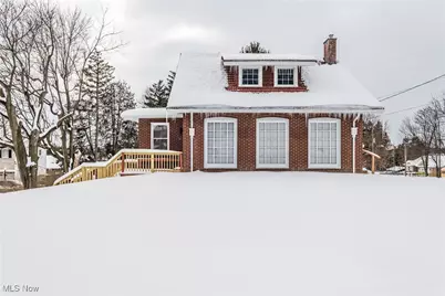 545 Pittsburg Avenue NW, North Canton, OH 44720 - Photo 2