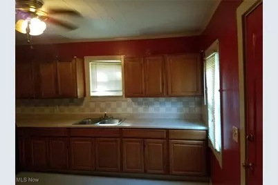 3052 W 47th Street, Loveland, OH 44102 - Photo 4