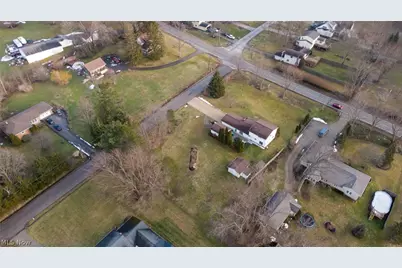 10548 Briar Hill Drive, Kirtland, OH 44094 - Photo 44