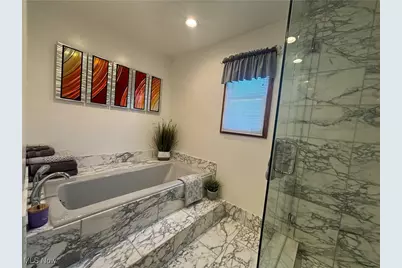 10548 Briar Hill Drive, Kirtland, OH 44094 - Photo 26