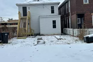 162 N 7th St, Zanesville, OH 43701 - Photo 2