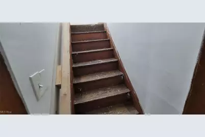 11704 Matherson Avenue, Loveland, OH 44135 - Photo 8