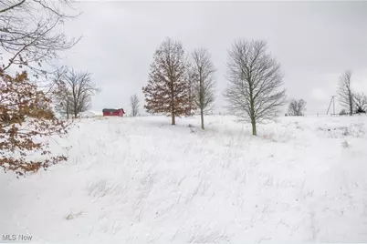 3640 NW Hope Road, Magnolia, OH 44643 - Photo 28