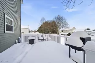 6416 Blossomwood Cir NE, Canton, OH 44721 - Photo 36