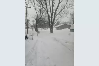 25150 Columbus Road, Huber Heights, OH 44146 - Photo 6