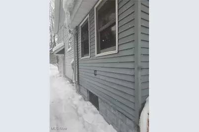 25150 Columbus Road, Huber Heights, OH 44146 - Photo 2