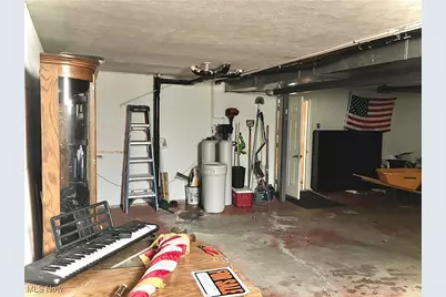 512 Pine Valley Drive, Steubenville, OH 43952 - Photo 34