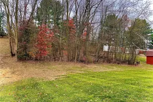 512 Pine Valley Dr, Steubenville, OH 43952 - Photo 40