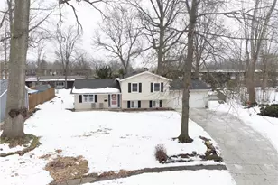 9559 Driftwood Dr, Olmsted Falls, OH 44138 - Photo 32