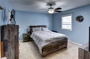 9559 Driftwood Dr, Olmsted Falls, OH 44138 - Photo 14