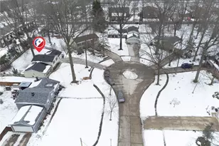 9559 Driftwood Dr, Olmsted Falls, OH 44138 - Photo 34