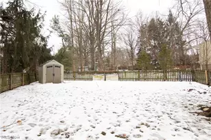 9559 Driftwood Dr, Olmsted Falls, OH 44138 - Photo 30