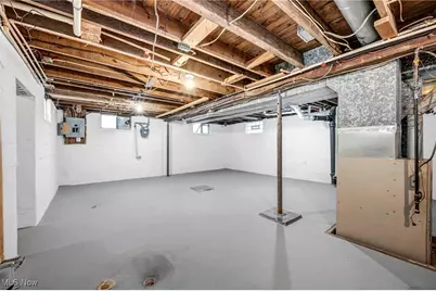 896 Indian Trail, Akron, OH 44314 - Photo 26