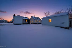 896 Indian Trail, Akron, OH 44314 - Photo 38