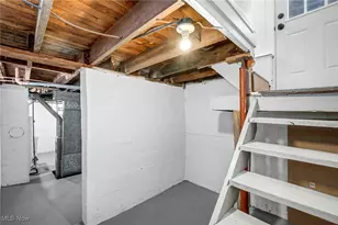 896 Indian Trail, Akron, OH 44314 - Photo 24