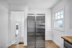 896 Indian Trail, Akron, OH 44314 - Photo 12