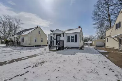 896 Indian Trail, Akron, OH 44314 - Photo 6